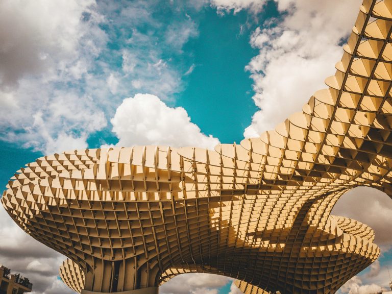 Metropol Parasol: uma inovadora construção na cidade de Sevilha